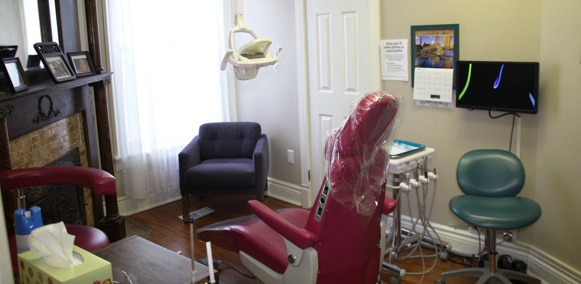 Clinic_room_Ramy_Dentist_Napanee